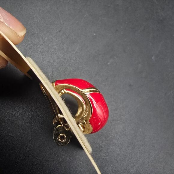 Monet Red Enamel Half Hoop Clip On Earrings On Card NOS Vintage - Picture 4 of 6